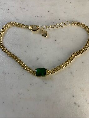 14k Gold filled Chain Bracelet with Emerald Green Stone